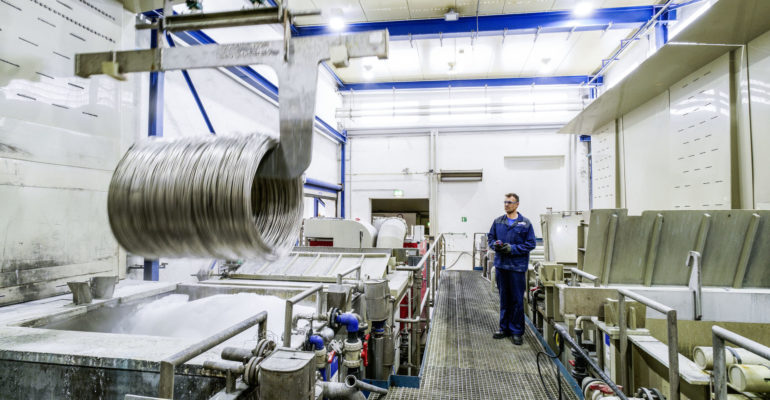 More sustainable and cleaner nickel alloy production