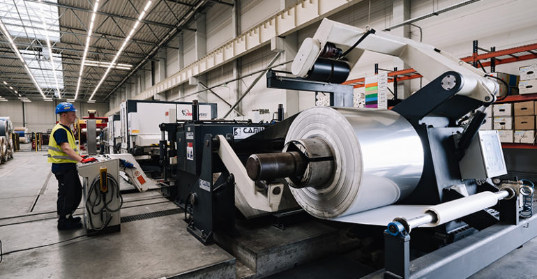 EU stainless steel manufacturers import record volumes in 2024